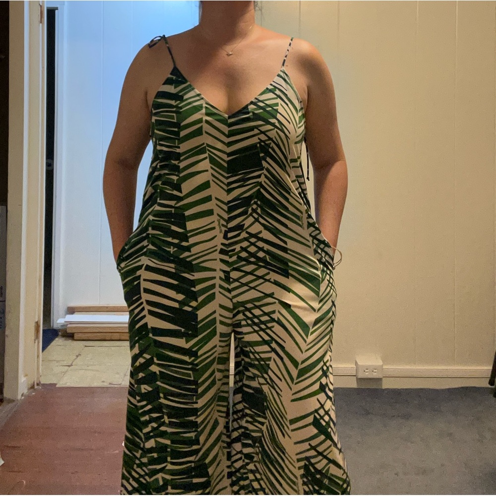 MANUHEALI’I jumpsuit (L)
